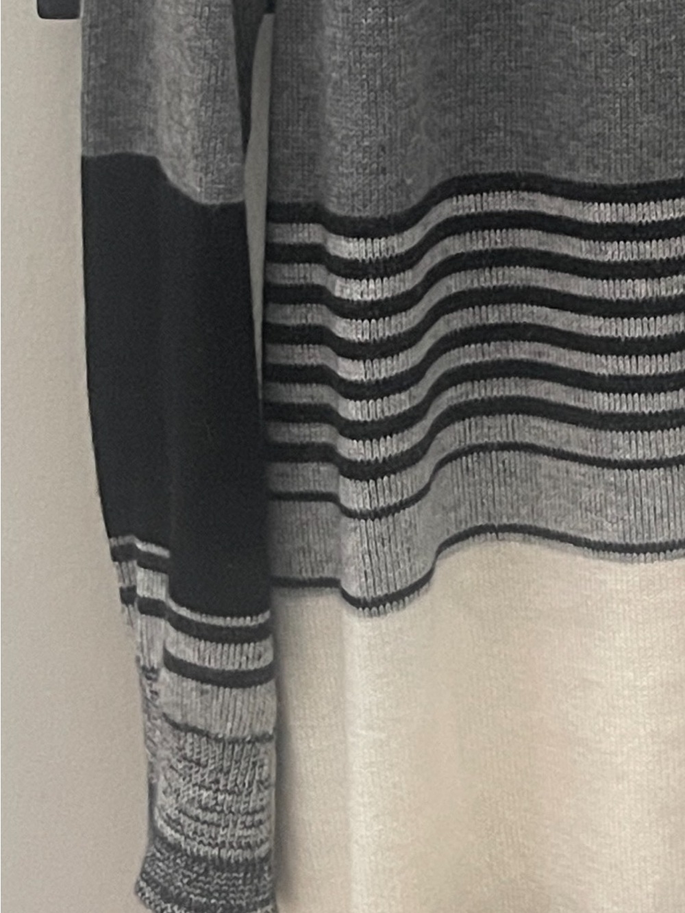 Cute Fall Color Block Tunic Sweater - Picture 5 of 5